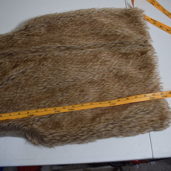 Forever 21 faux fur sweater vest, size small - Picture 7 of 9